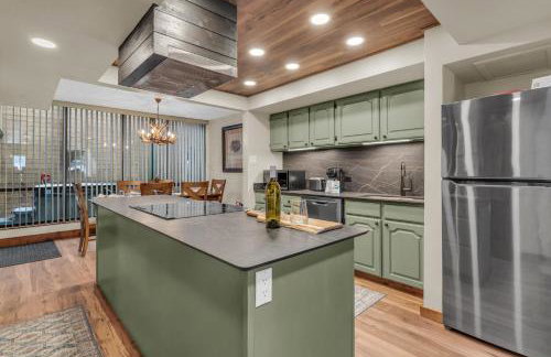 Park Ave Condo Pool Access Near Skiing - Photo 12