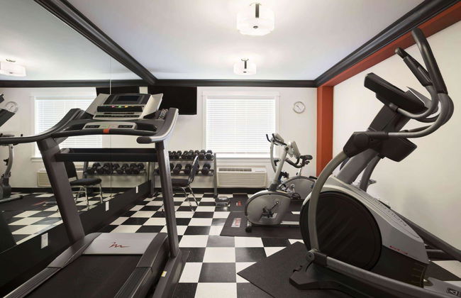 Ramada by Wyndham Surrey/Langley - Foto 14