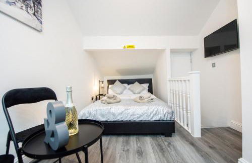 Five Seasons Liverpool City - Modern Studios near Anfield - Foto 51