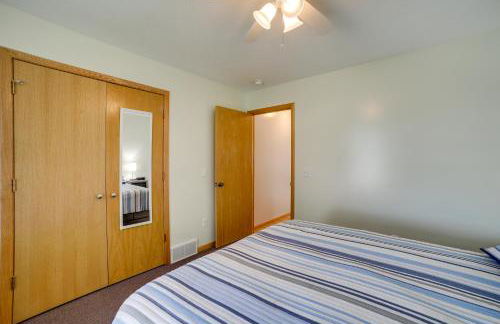 Walk to Beach, Lake Edinboro Views Camp Dickson - Foto 12