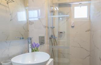 Aggelos Apartments & Deluxe Studios - Photo 20