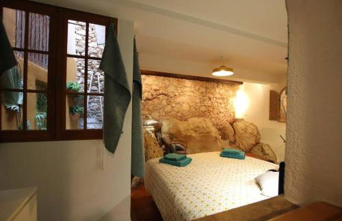 ROCHE-Rock in the heart of the Old Town - Foto 29