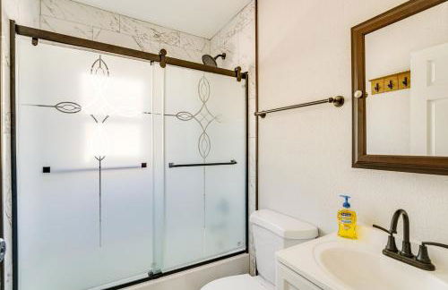 Central Henderson Retreat Near Dining and Lake Mead! - Foto 17