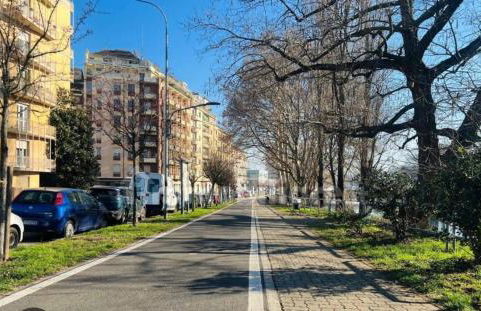 Stay Easy - Centro storico a Piedi e Parcheggio gratuito - Foto 13