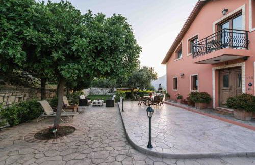 Myron Olive Villa Retreat - Foto 11