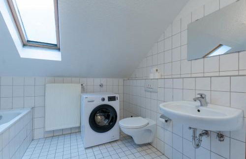 Duisburg - 2 Schlafzimmer Monteurwohnung - Vollausgestattete Küche - WIFI - Photo 14