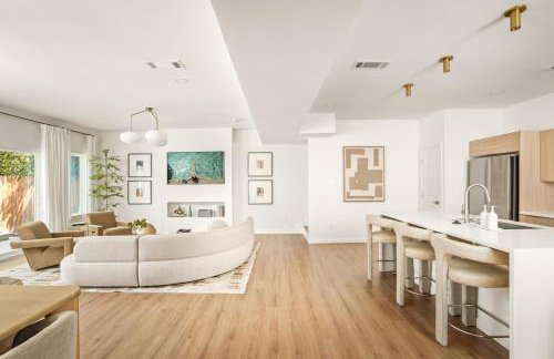 Resort-Style 3BR Ensuites, Slps7, Pool&, Gated, BBQ - Photo 21