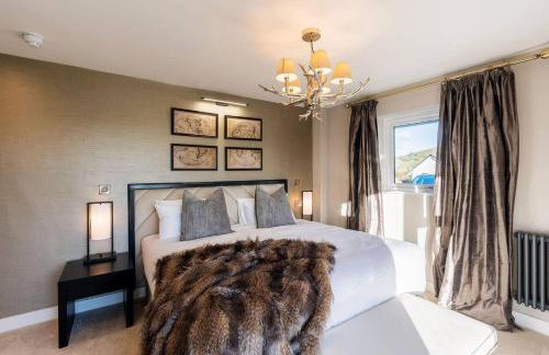 Lux Manor Sleeps 30 - Pool Sauna Hot Tub Cave - Foto 35