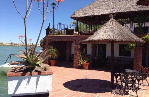 Espectacular casa con embarcadero - Foto 24