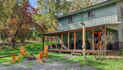 Big Yard Family Getaway - Pets OK - Grill and Hike - Foto 3