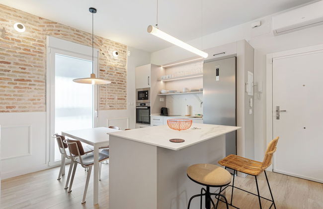 Stay U-nique Apartment Jorge Guillen - Photo 1