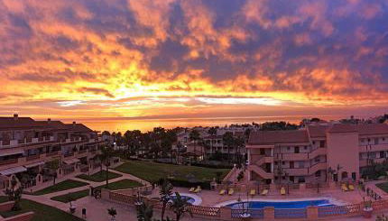 Atardecer de ensueño - Photo 1