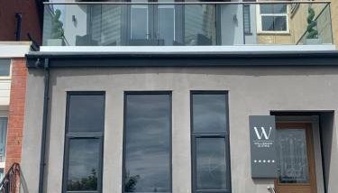 Willshaw Suites for families over 25 only - Foto 3