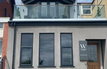 Willshaw Suites for families over 25 only - Foto 3