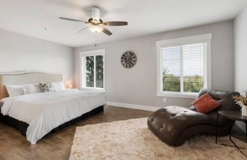 HoneyHomes Spectacular View Home with Amenities - Foto 9