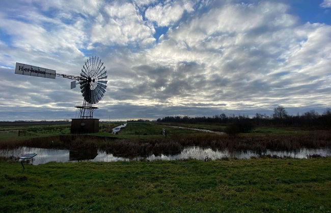 Chalet in Friesland Near Alde Feanen Park - Foto 11