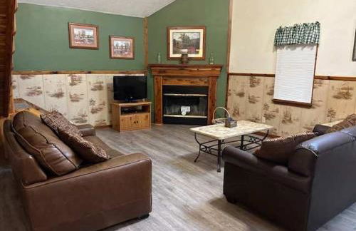 Optimum #9 with Hot Tub and Jacuzzi on Patoka Lake in Southern Indiana - Foto 8