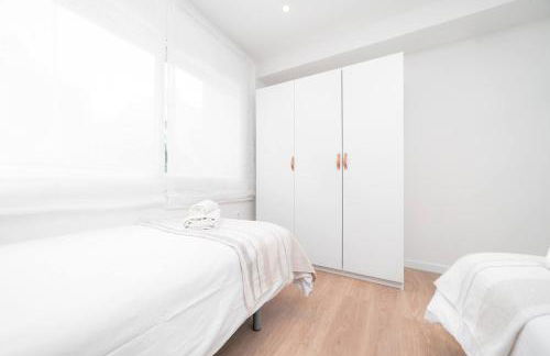 Soler Apartments - Photo 14