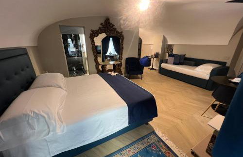 Rome luxury blue suites- IMPERIAL - Photo 15