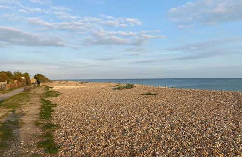 Ocean Cottage, Ferring - seaside cottage moments from the beach and Bluebird cafe - Foto 28