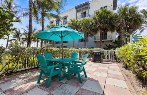 Beachfront-Access to the beach with pool and grill - Foto 18