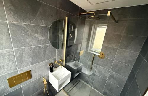 Newly renovated house Elgin - Foto 12