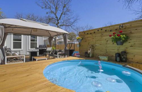 Cowboy Pool 2 mins 2 Silos & Cameron Park - Photo 8