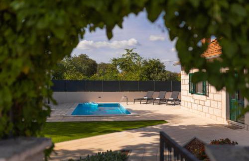 Experience VILLAGE LIFE - Jokini Dvori with private pool - Foto 20
