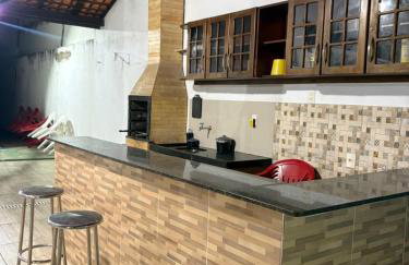 Casa com piscina, 3 quartos, 2 km das praias - Foto 4