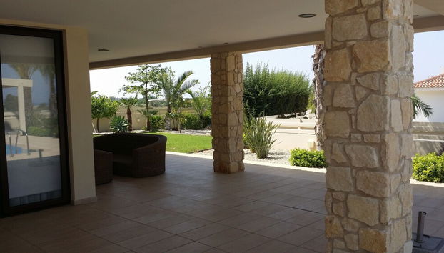 Noufaro Luxury Villa - Foto 2, Terraza o patio