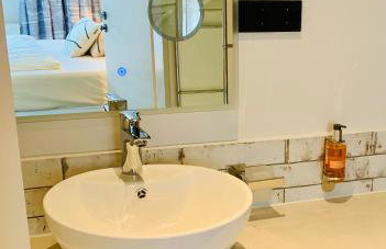 BESOTEL Mettmann- 20 Wohnungen 2 Standorte 35 Schlafzimmer 29 Badezimmer 52 Betten für 73 Gäste - Foto 121