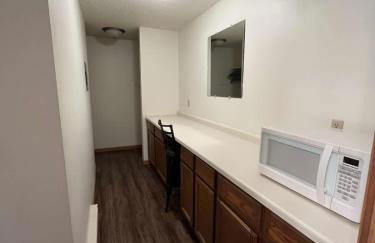 201 E Veterans St Apt I by Patriot Properties - Foto 9