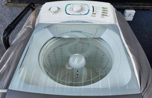 Casa novíssima com piscina ao lado do Centro - Foto 29