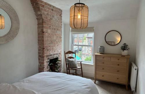 Cozy 3-Bed Cottage with Hot Tub - Foto 32