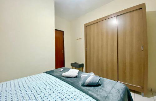 Apto espaçoso no Centro, térreo com 2 Quartos de Casal ArCond WiFi 500megas HomeOfice Cozinha e Garagem - Foto 10