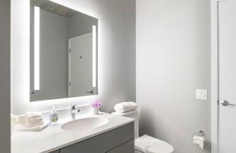 Sophisticated 3BR Suite - New Modern and Luxurious - Photo 23