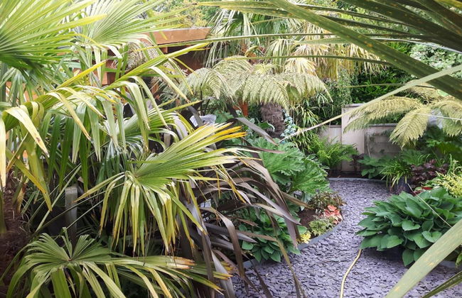 Cabin set in a Beautiful Romantic Tropical Garden - Foto 20