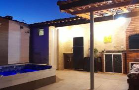 Piscina e Churrasqueira - 8 minuto a pé da Praia - Photo 2