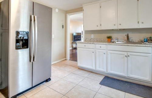 Half-Mi to Marina Pet-Friendly Disney Home - Foto 8