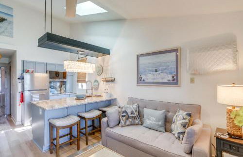 Boat Slip and Pool Access Oak Harbor Haven! - Foto 1