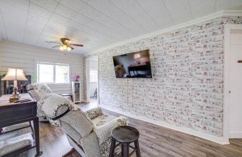 Private Plainfield Retreat with Gas Grill and Patio - Foto 6