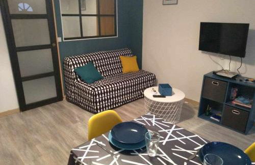 Joli petit logement en centre ville de Brioude - Foto 9