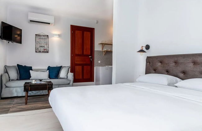 Etesians Suites & Villas - Photo 7