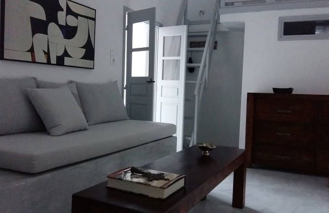 Charming 1705 Castle House in Pirgos Kallistis, Greece - Photo 10