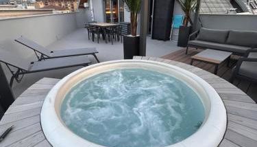 Suite Panoramic Attico con Jacuzzi Privata - Foto 2