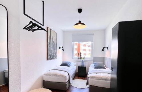 SABE APARTMENT: BALCONY + FREE PARKING + NETFLIX - Foto 13