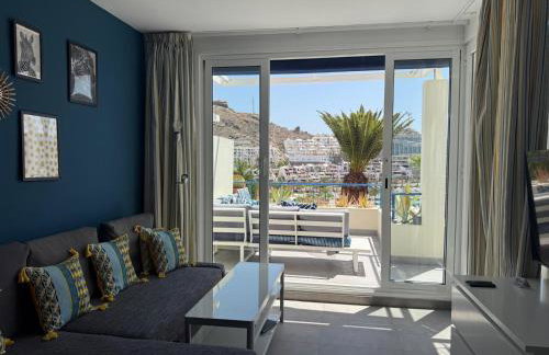 MOGAN PEARL - SEA VIEW - DOUBLE TERRACE - HEATED POOL -BEACH - 1gb WIFI - Calm and green Complex - AIR CONDITIONING - Foto 10