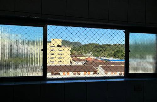 Apartamento Astúrias 2 Dorms Ar Cond - Foto 11