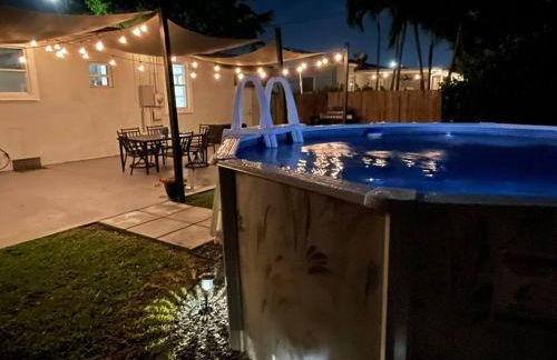 Coral Gables Home with POOL Near Airport. King beds - Foto 1