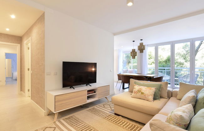 Tropical View Apartment - Photo 1